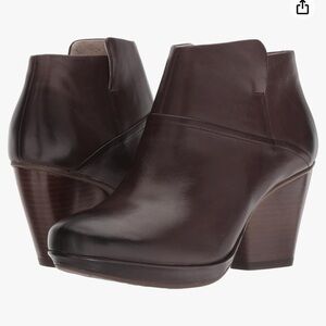 Dansko Miley Brown Boots Bootie in a 41-10.5-11